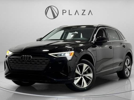 AUDI Q8 2024 WA15AAGE9RB029146 image AUDI Q8 2024 WA15AAGE9RB029146 image