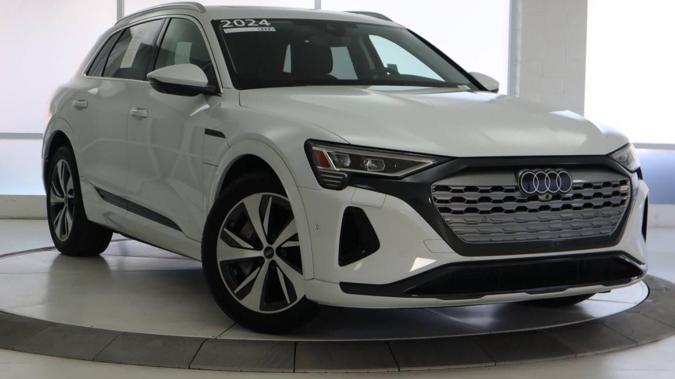 AUDI Q8 2024 WA15AAGE6RB040007 image