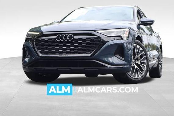 AUDI Q8 2024 WA16AAGE7RB049352 image AUDI Q8 2024 WA16AAGE7RB049352 image