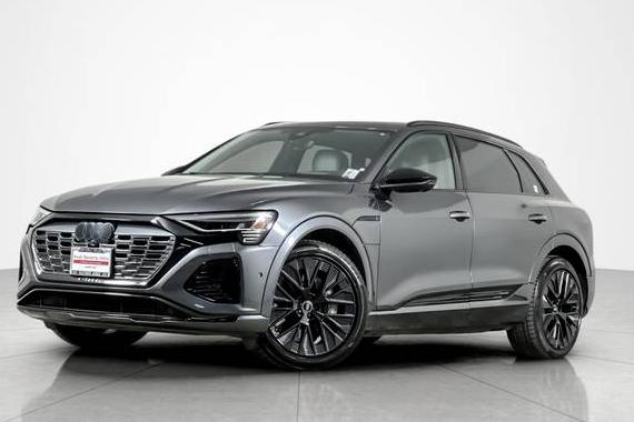 AUDI Q8 2024 WA16AAGE7RB054826 image AUDI Q8 2024 WA16AAGE7RB054826 image