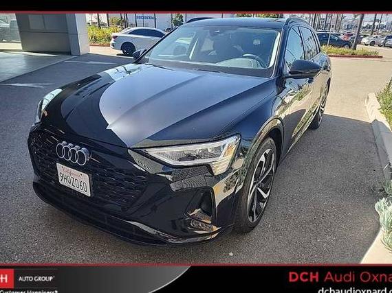 AUDI Q8 2024 WA15AAGE7RB011762 image