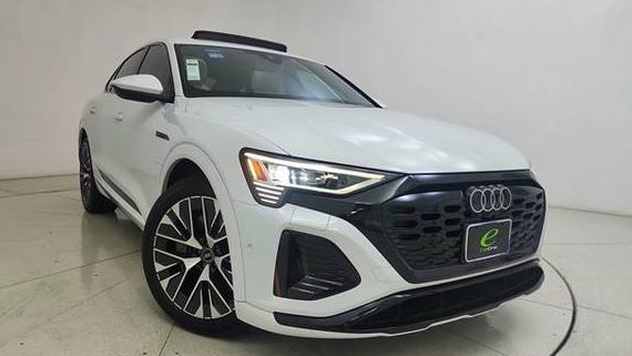 AUDI Q8 2024 WA1CABGEXRB011171 image AUDI Q8 2024 WA1CABGEXRB011171 image