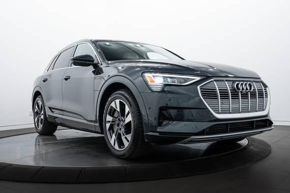 AUDI E-TRON 2023 WA1LAAGE6PB016715 image