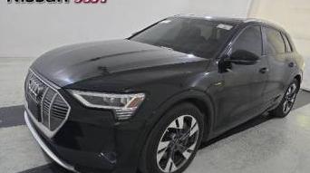 AUDI E-TRON 2023 WA1AAAGE8PB010504 image