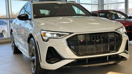 AUDI E-TRON 2023 WA1VCBGEXPB010327 image