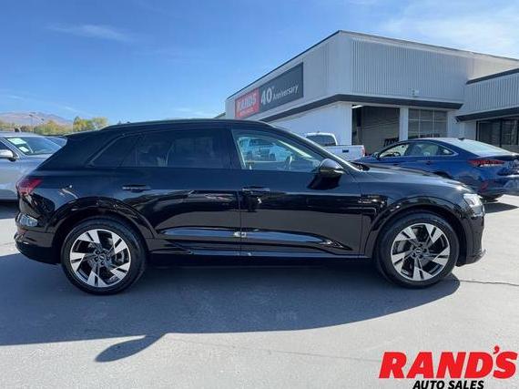 AUDI E-TRON 2023 WA1AAAGE2PB012684 image
