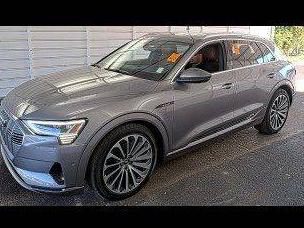 AUDI E-TRON 2019 WA1VABGE0KB018662 image AUDI E-TRON 2019 WA1VABGE0KB018662 image