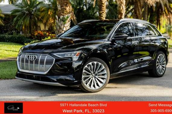 AUDI E-TRON 2019 WA1VAAGE8KB013008 image