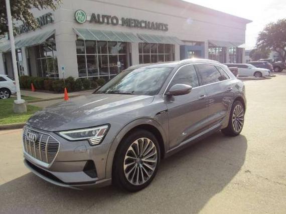 AUDI E-TRON 2019 WA1VABGE3KB023869 image
