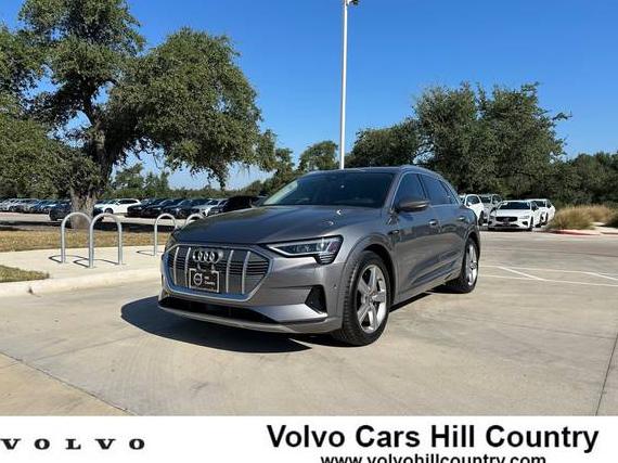 AUDI E-TRON 2019 WA1VABGE1KB017813 image