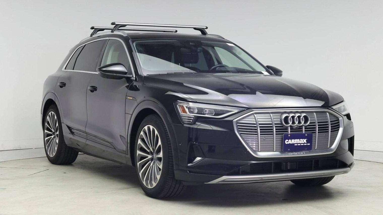 AUDI E-TRON 2019 WA1VABGE2KB017481 image