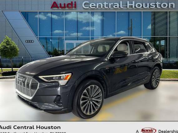 AUDI E-TRON 2019 WA1VABGE5KB011075 image