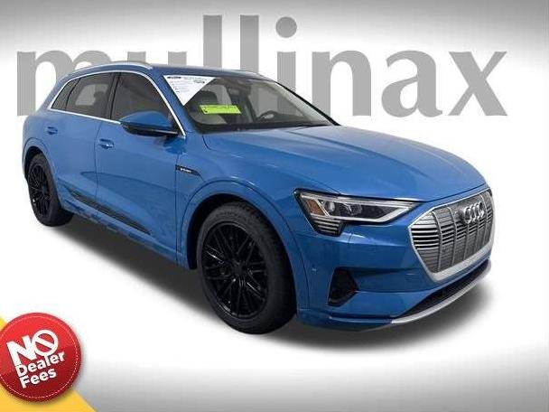 AUDI E-TRON 2019 WA1LAAGE4KB010159 image