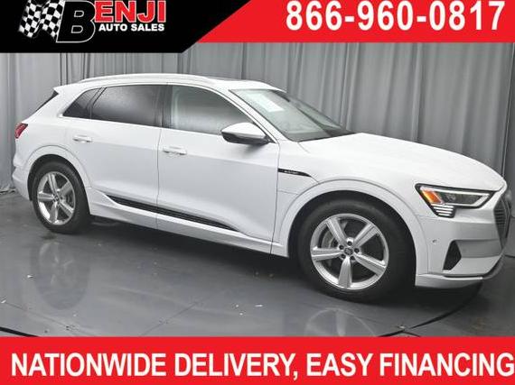 AUDI E-TRON 2019 WA1VAAGE3KB021050 image