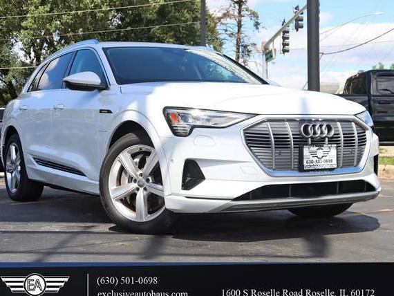AUDI E-TRON 2019 WA1LAAGE6KB022507 image