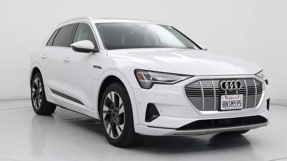 AUDI E-TRON 2019 WA1VAAGE2KB018561 image
