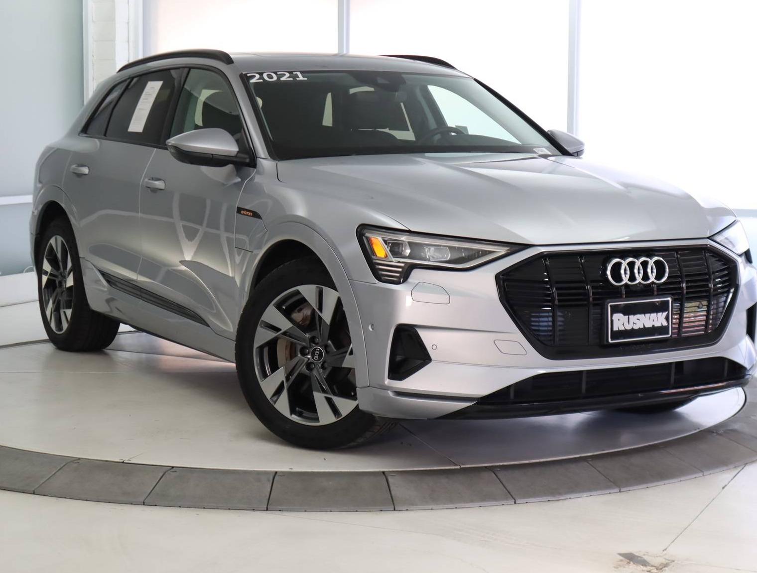 AUDI E-TRON 2021 WA1AAAGE7MB040718 image