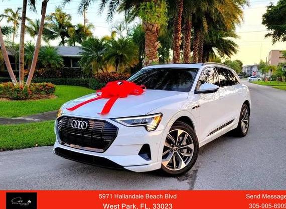 AUDI E-TRON 2021 WA1LAAGEXMB022934 image