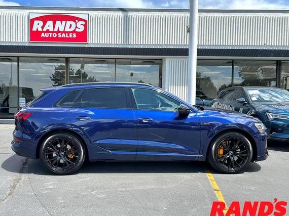 AUDI E-TRON 2022 WA1VABGE3NB024668 image