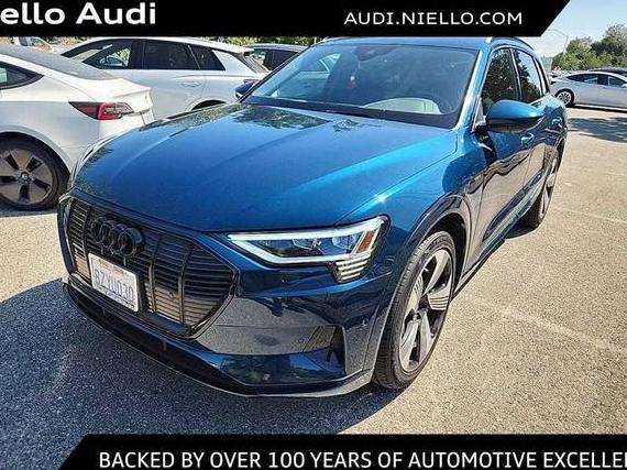 AUDI E-TRON 2022 WA1LAAGE4NB008464 image