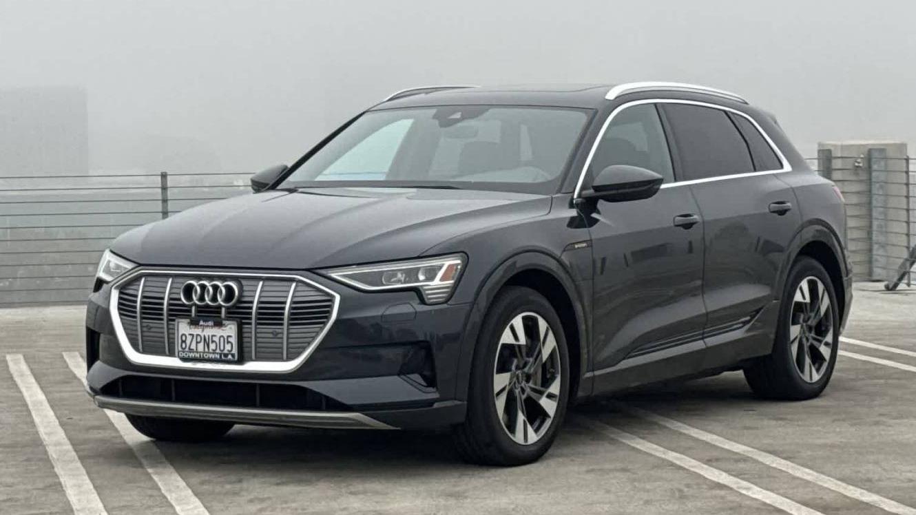 AUDI E-TRON 2022 WA1AAAGE6NB012233 image