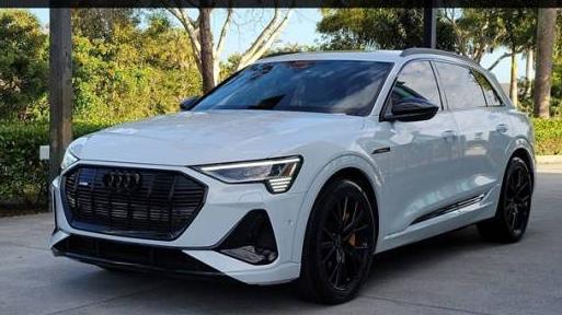 AUDI E-TRON 2022 WA1VABGE7NB041389 image