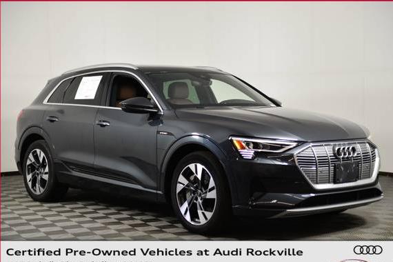 AUDI E-TRON 2022 WA1AAAGE1NB003987 image