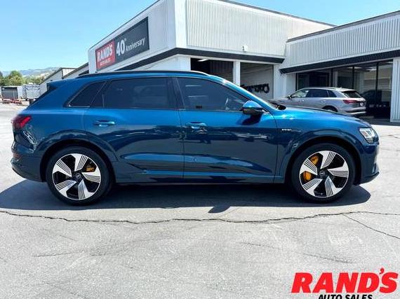 AUDI E-TRON 2022 WA1LAAGE1NB019194 image