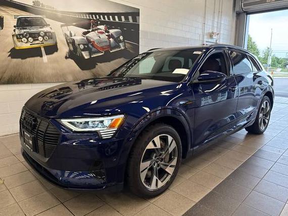 AUDI E-TRON 2022 WA1AAAGE6NB037729 image