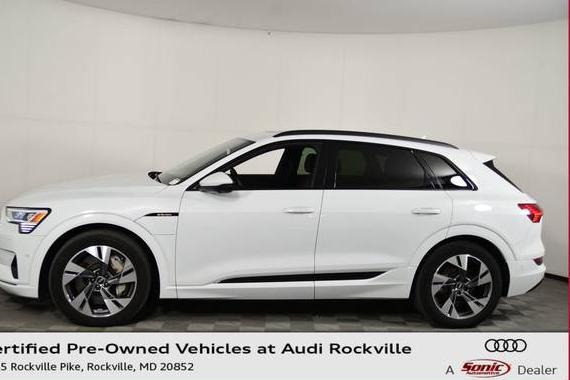 AUDI E-TRON 2022 WA1AAAGE4NB010660 image
