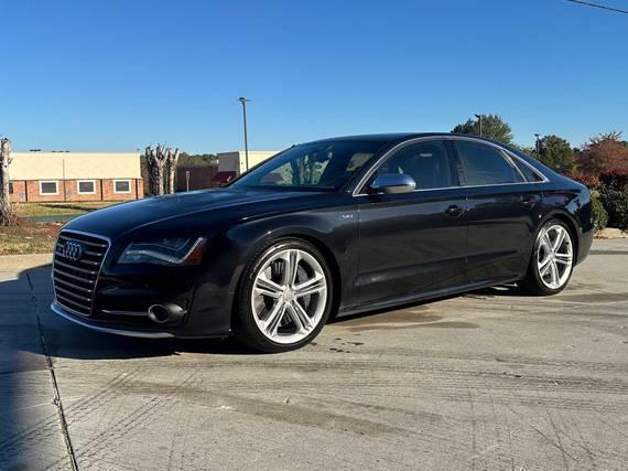 AUDI S8 2013 WAUD2AFDXDN009967 image