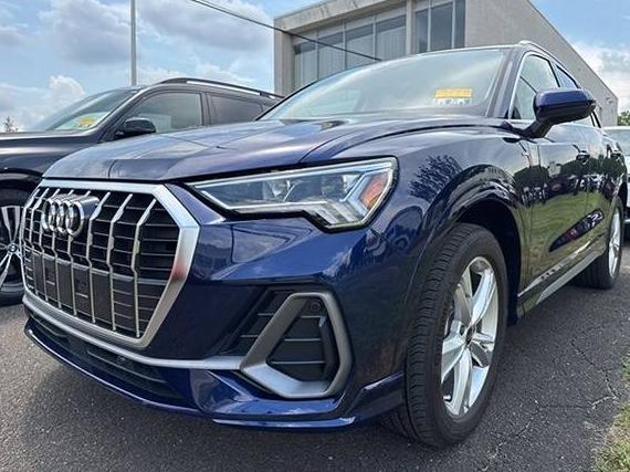 AUDI Q3 2023 WA1EECF37P1050774 image