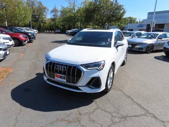 AUDI Q3 2023 WA1DECF38P1139183 image