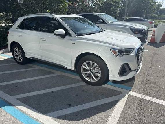 AUDI Q3 2023 WA1DECF34P1130402 image