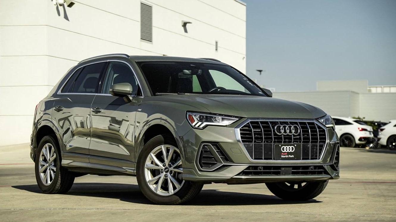 AUDI Q3 2023 WA1DECF32P1071883 image