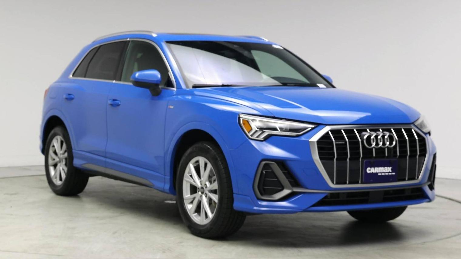 AUDI Q3 2023 WA1DECF3XP1114513 image
