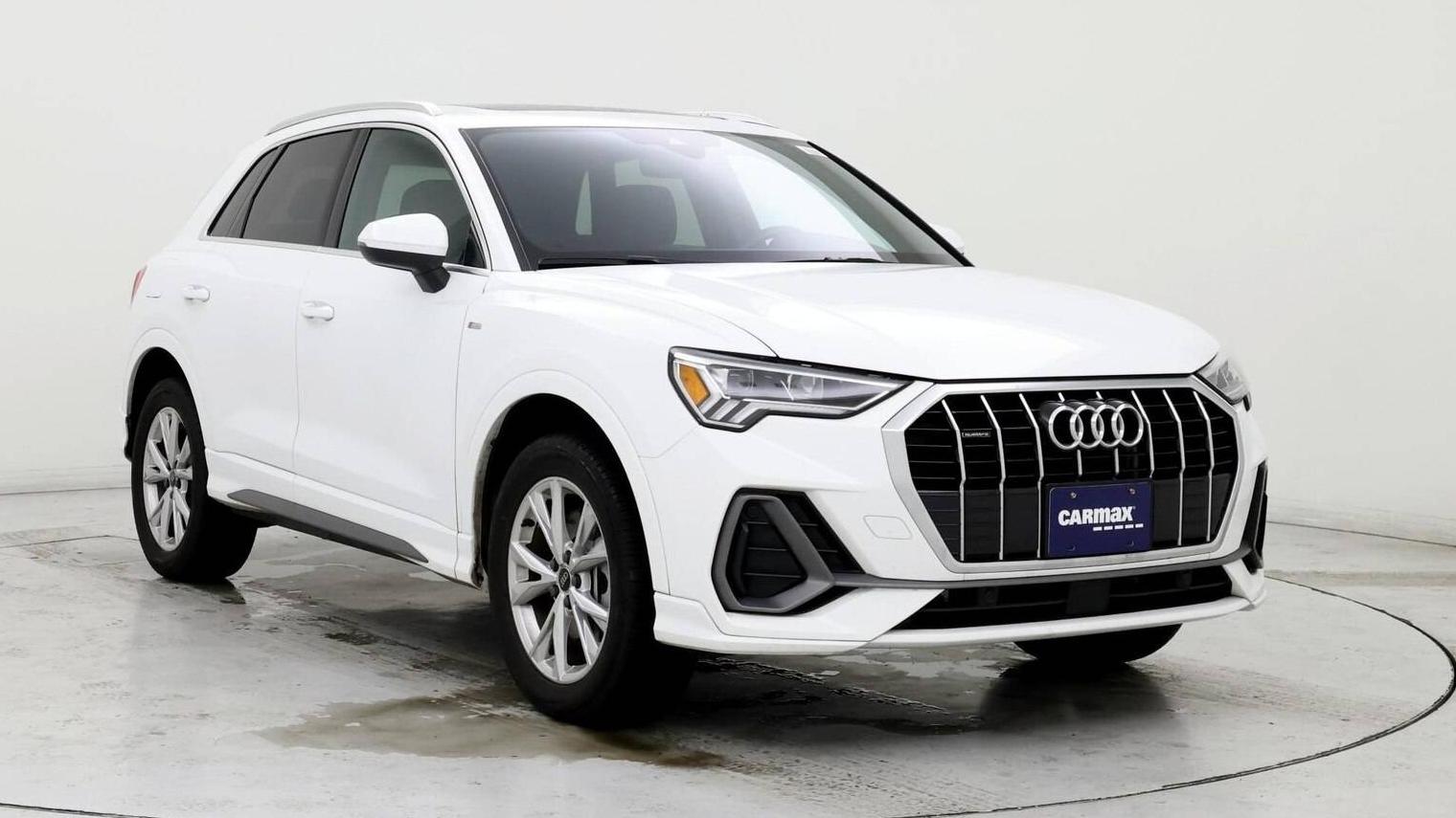 AUDI Q3 2023 WA1DECF33P1114546 image