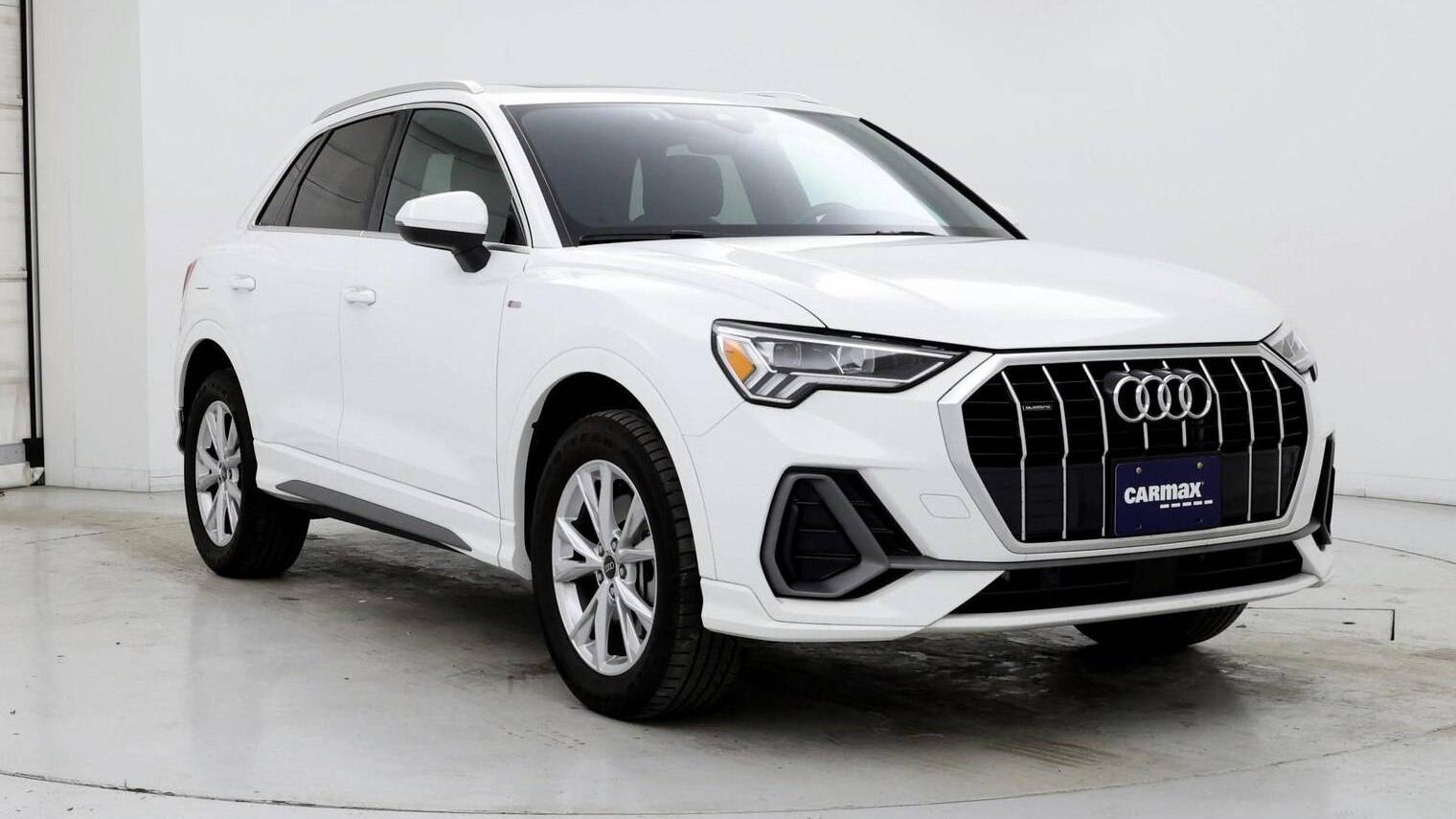 AUDI Q3 2023 WA1DECF3XP1118884 image