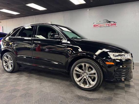 AUDI Q3 2016 WA1GFCFS2GR023626 image