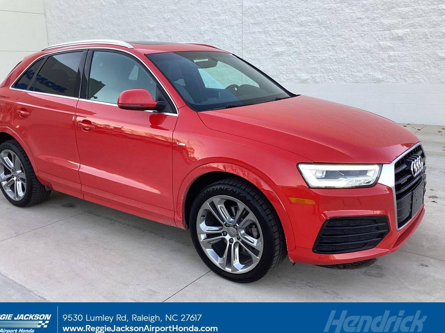 AUDI Q3 2016 WA1GFCFS9GR015751 image