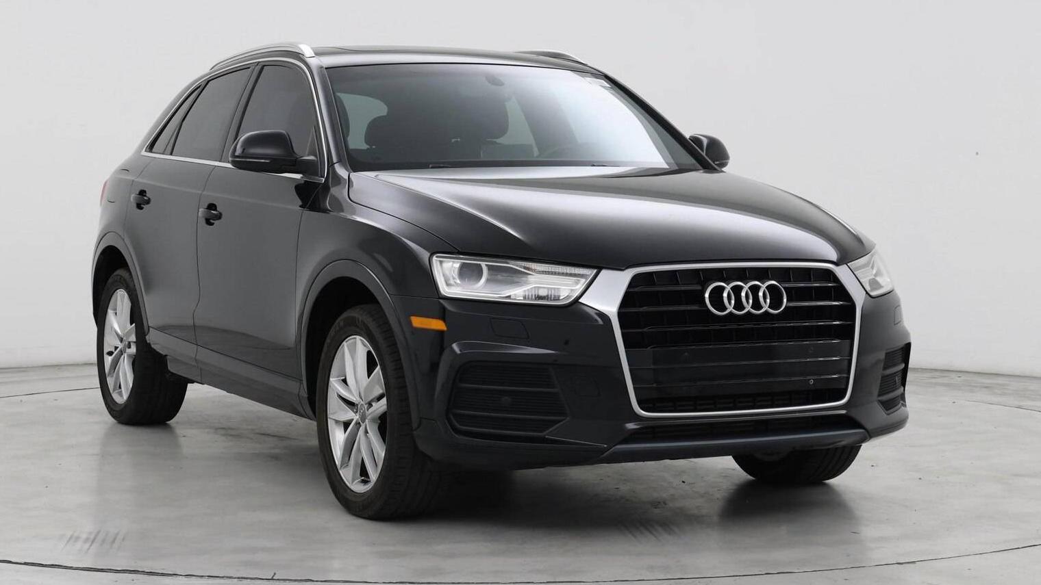 AUDI Q3 2016 WA1BFCFS1GR015138 image