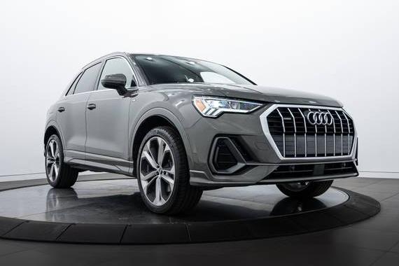 AUDI Q3 2019 WA1EECF32K1086168 image
