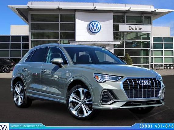 AUDI Q3 2019 WA1EECF38K1073361 image