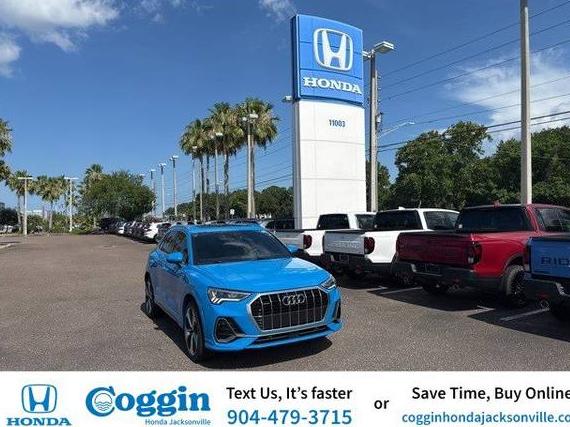 AUDI Q3 2019 WA1FECF38K1081948 image