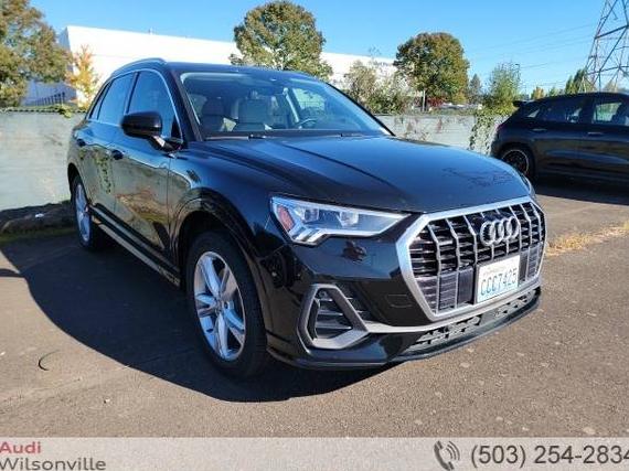 AUDI Q3 2019 WA1EECF31K1062606 image