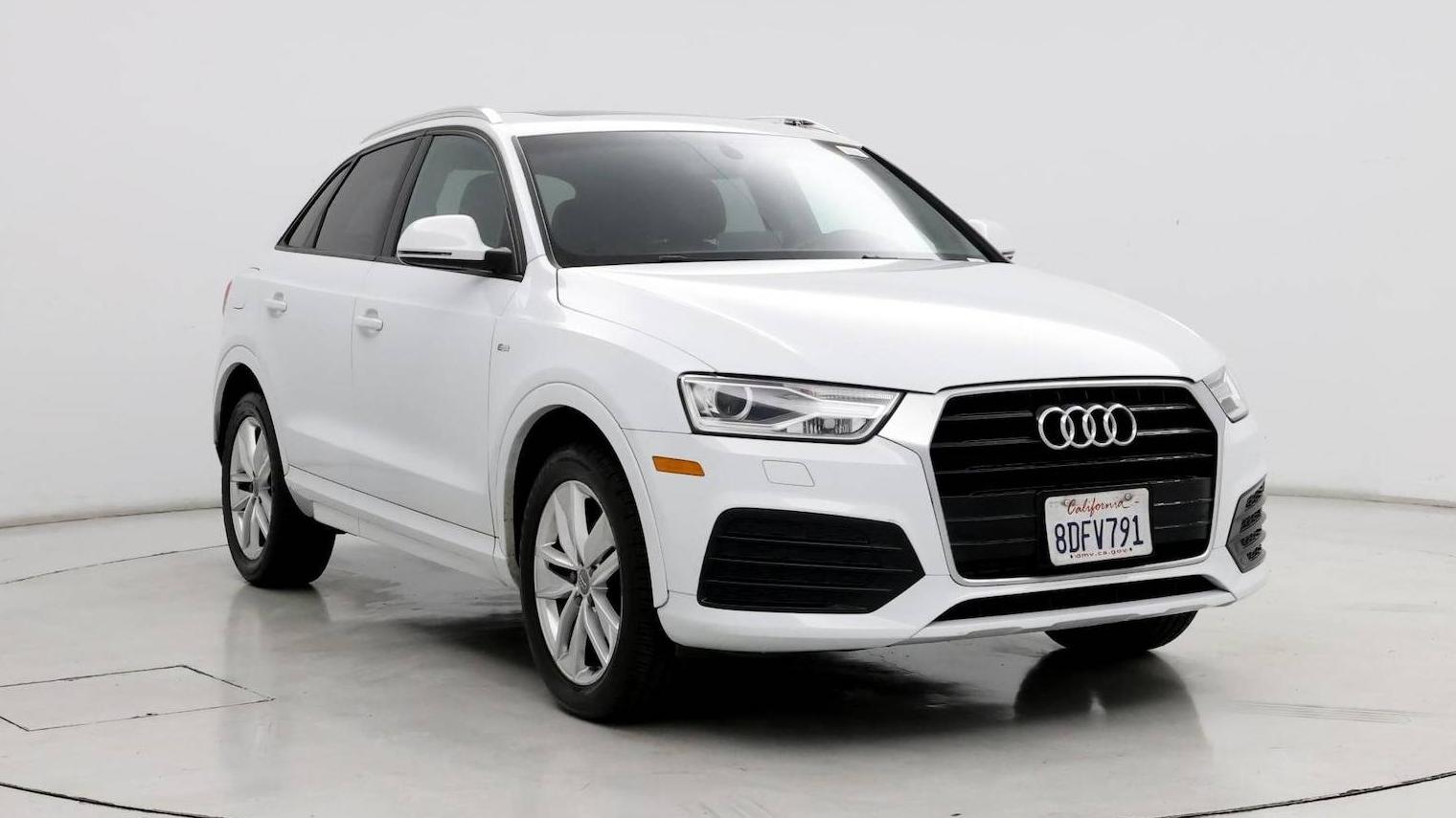 AUDI Q3 2018 WA1BCCFS8JR022359 image