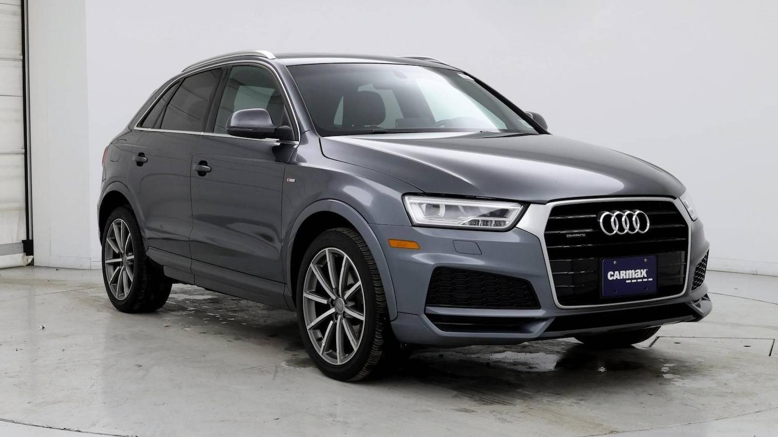 AUDI Q3 2018 WA1JCCFS2JR025897 image