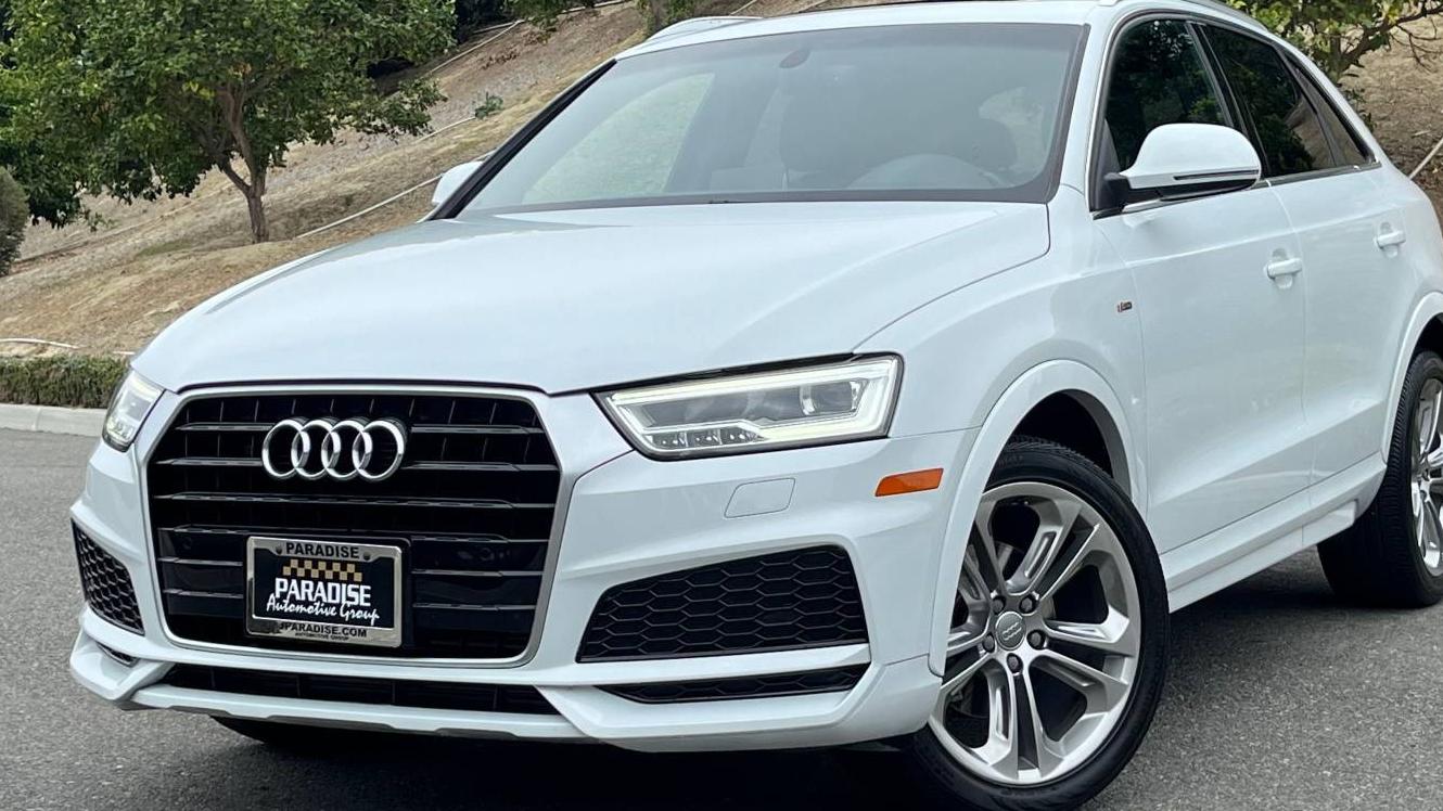 AUDI Q3 2018 WA1HCCFS8JR025093 image