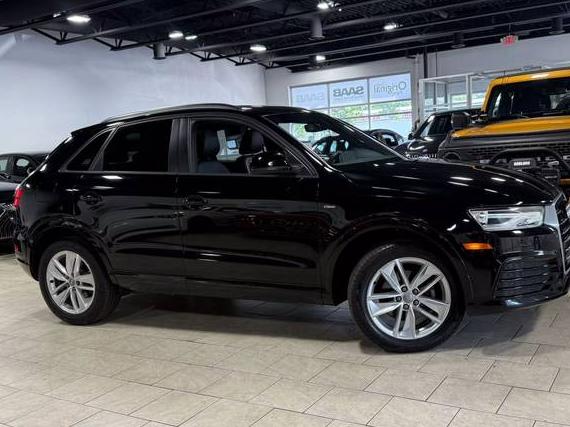 AUDI Q3 2018 WA1BCCFS0JR028043 image