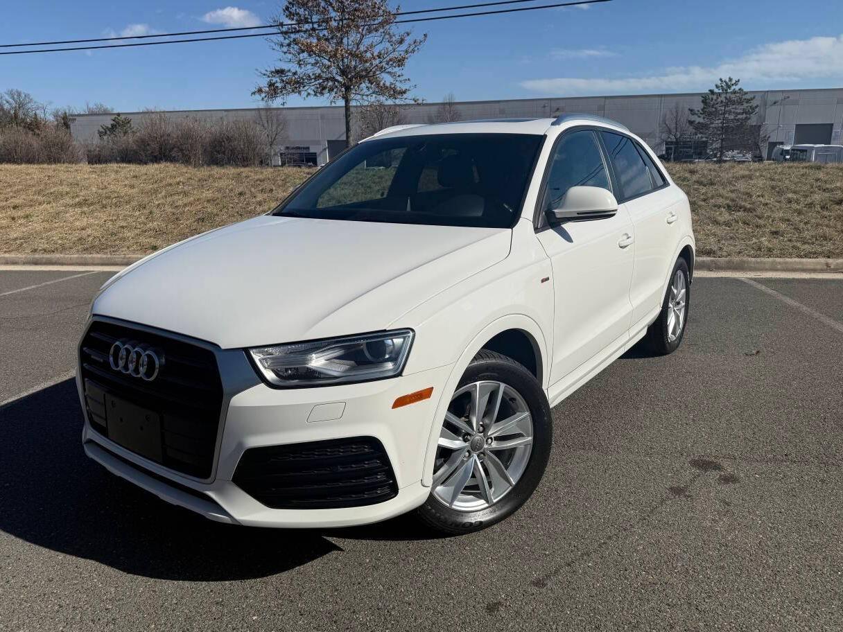 AUDI Q3 2018 WA1ECCFS4JR033274 image